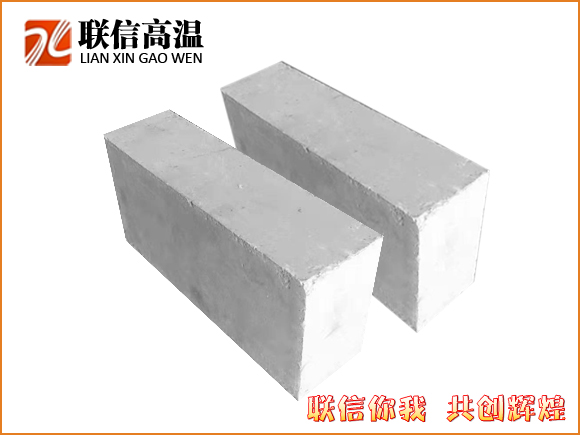 磷酸鹽結(jié)合藍(lán)晶石磚